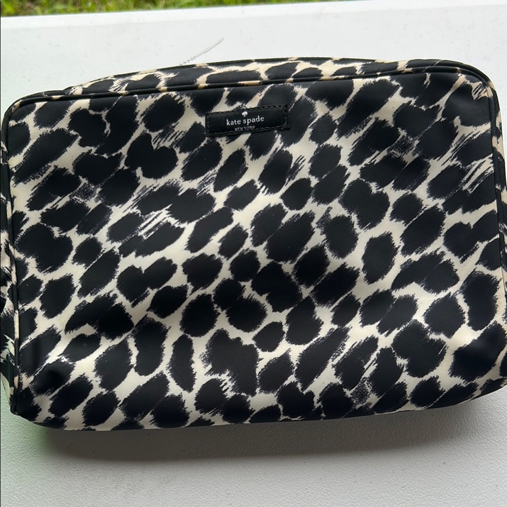 kate spade Black and White Leopard Print Cosmetic Case